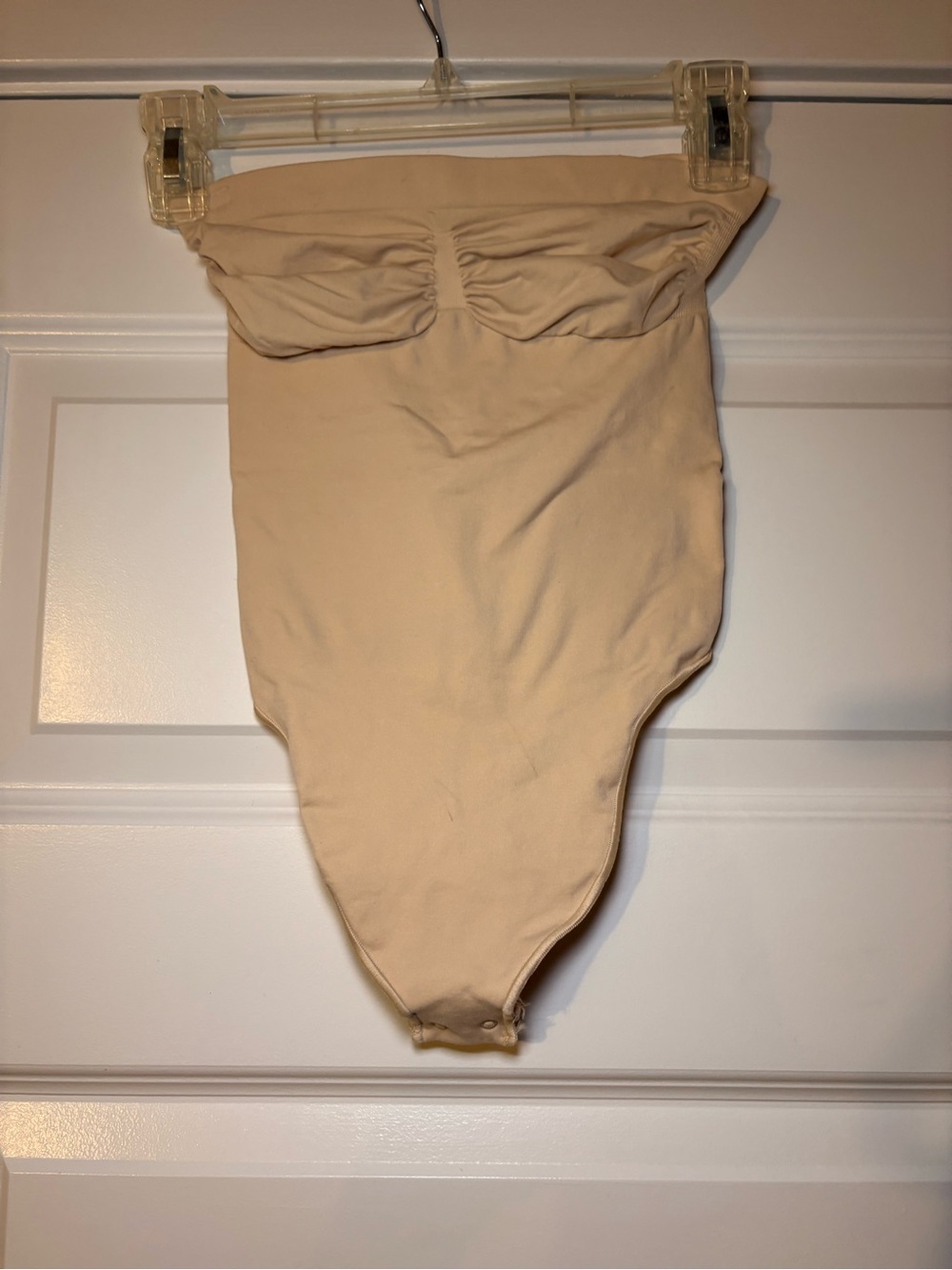 SKIMS never worn -Waist Shaping Bodysuit